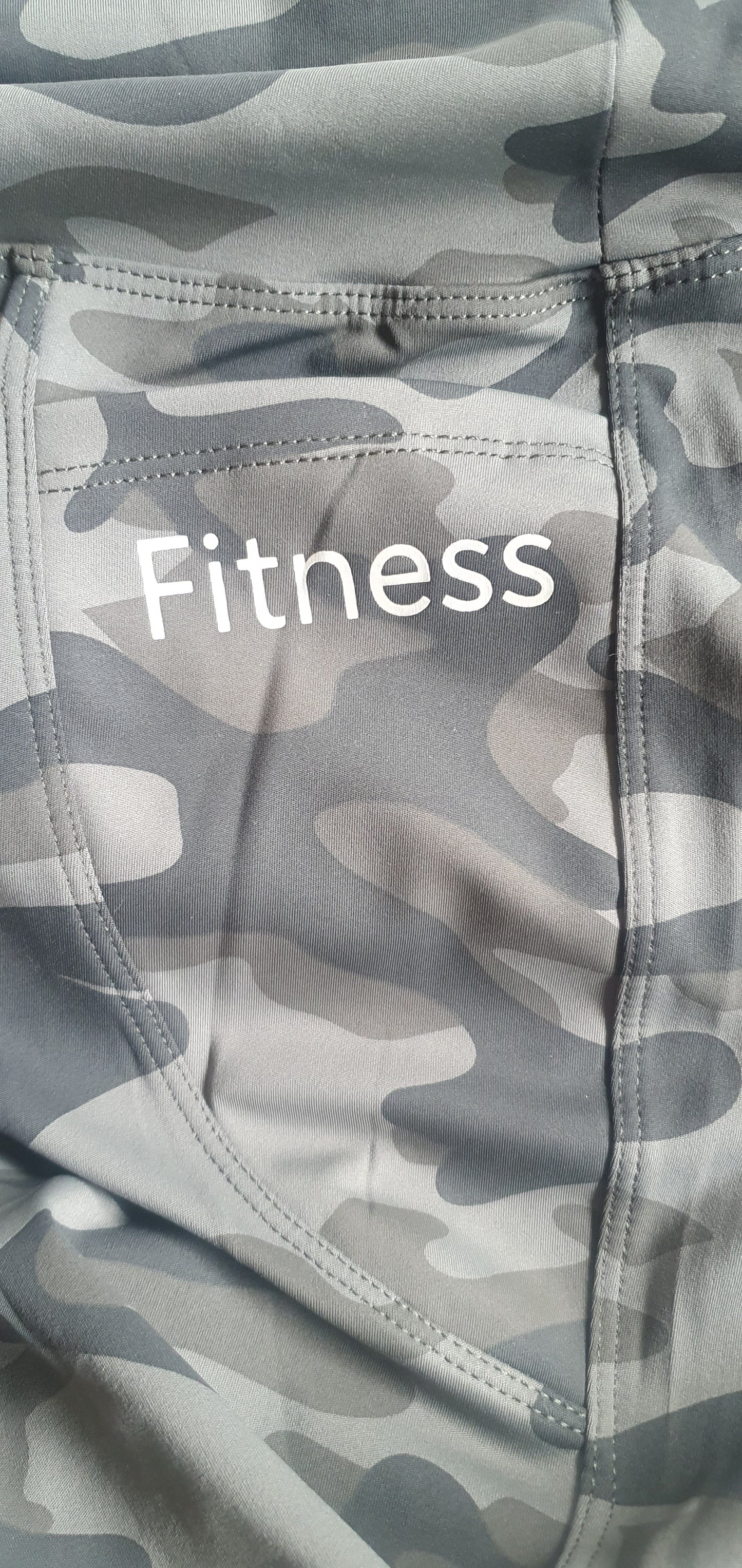 Legging Flare Militaire "Fitness" – Taille S/M – Coupe Évasée avec Poche – Leg Vanilla